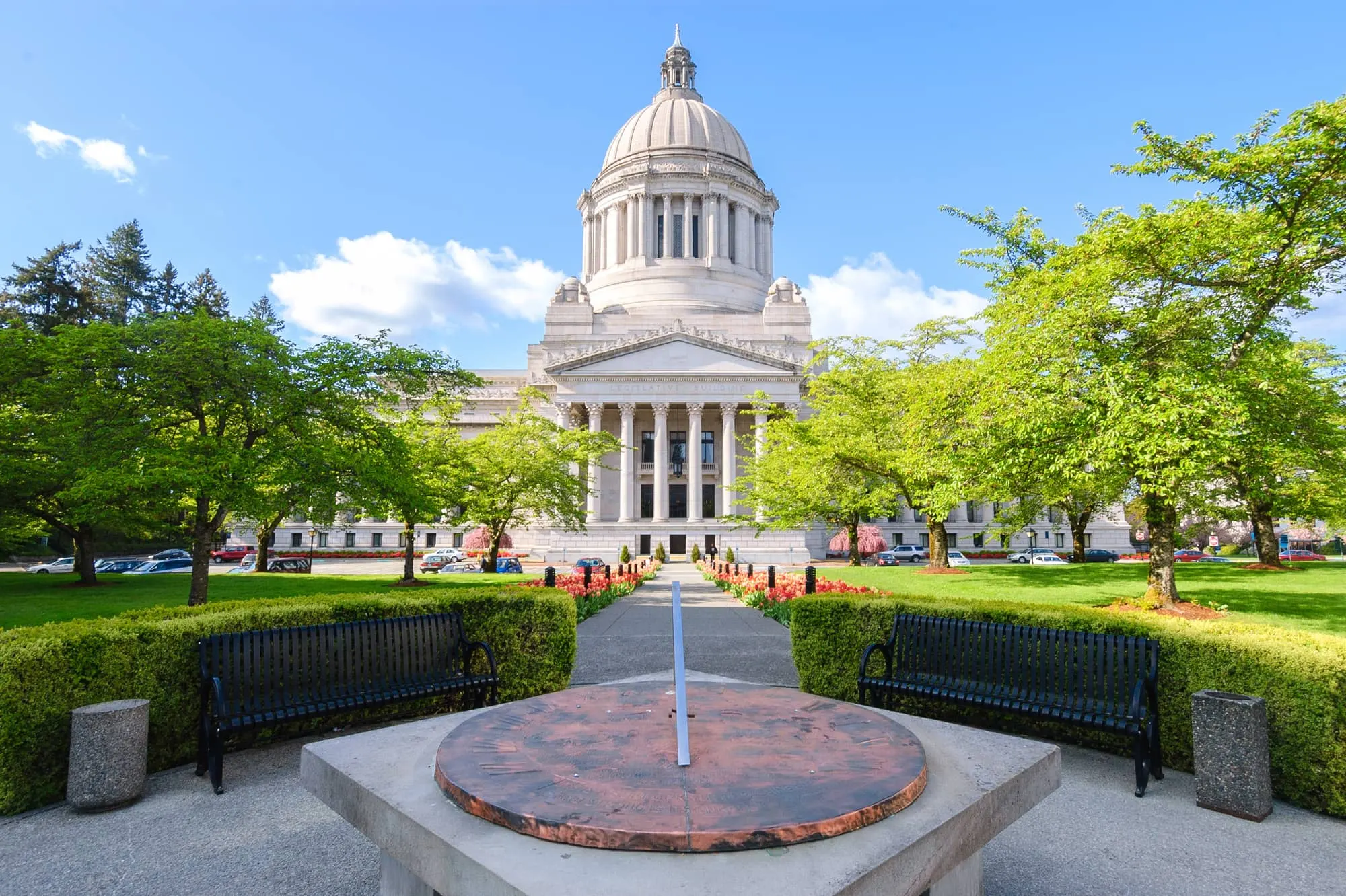 The Washington State Legislative Building in spring.